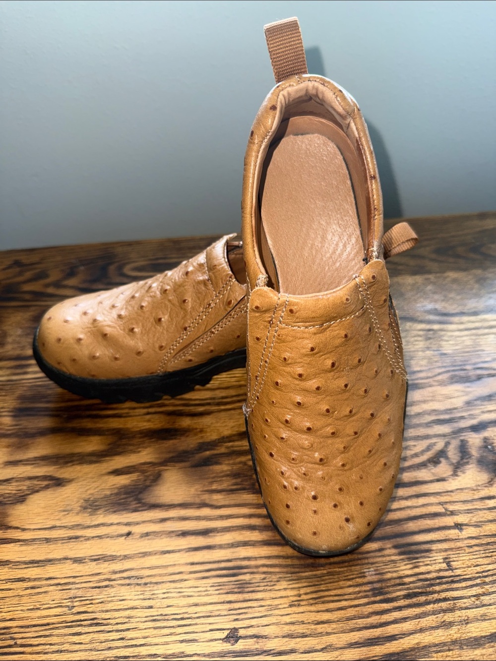 Roper Brown Ostrich-Texture Slip-On Casual Shoes - Picture 4 of 8
